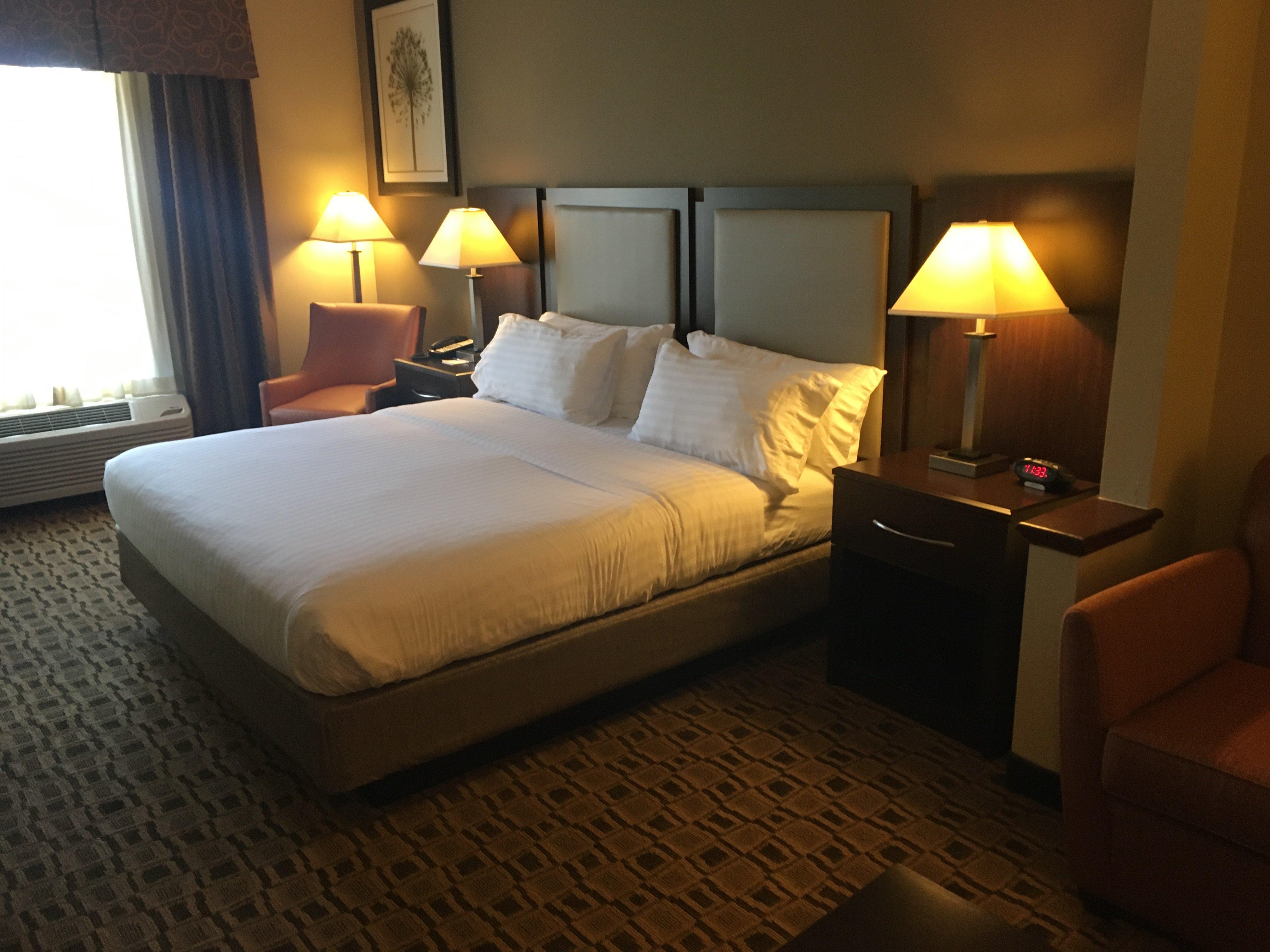 Holiday Inn Express & Suites Albemarle Exterior photo